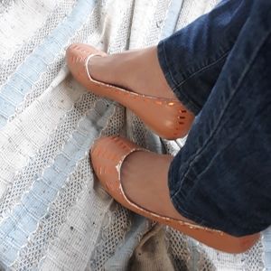 Bijou tan and orange flats